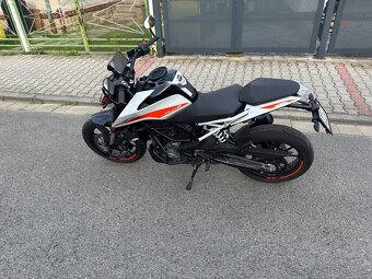 KTM 390 DUKE - 6