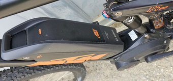 KTM celoodpružené horské elektrokolo Macina Lycan 27,5 - 6