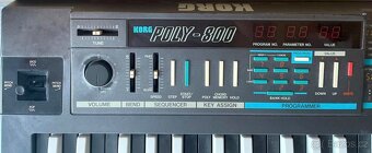 Prodám KORG POLY 800 - legendární analogový syntetizátor - 6