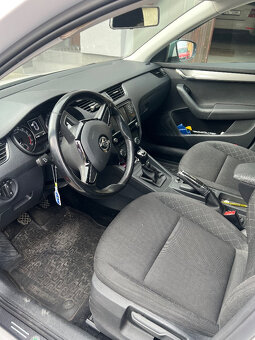 Škoda Octavia 3 1.6TDI 85Kw - 6