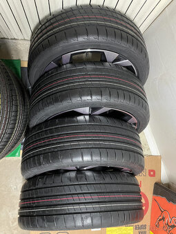 R.V 2024 NOVÁ ORIGINÁL LETNÍ SADA ŠKODA OCTAVIA IV 225/40/19 - 6