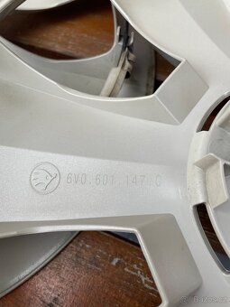4ks kryty kol Š.Rapid,Fabia vel.15” - 6