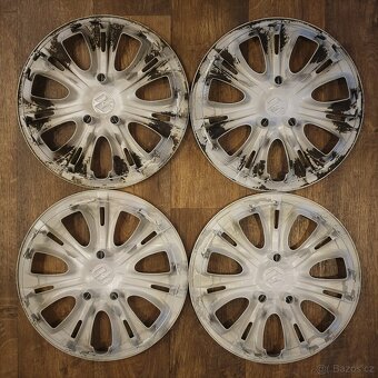 Prodám kryty kol Suzuki r16 B4301 - 6