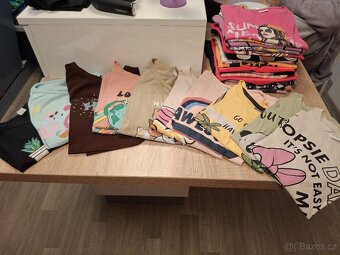 Mix dívčího oblečení - 6