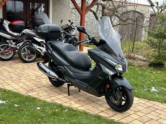 Kymco X-town 300i ABS - 6