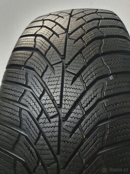 2x ZÁNOVNÍ 215/65 R17 Zimní pneu Kumho WinterCraft WP52 - 6