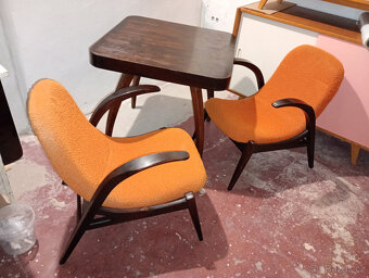 Sezení křesla ULUV + stolek PAVOUK HALABALA - 6