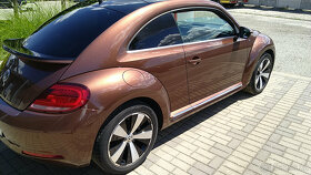 VW Beetle 46tis km r.2016 - 6