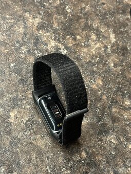 Chytrý náramek Fitbit Charge 5 černý 2 - 6