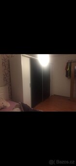 Šatní skříň - 6