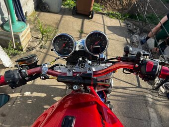 Suzuki GSF 600 - 6