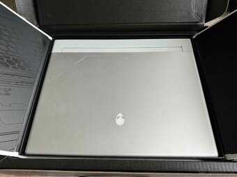 Dell Alienware X16 R2 240Hz QHD RTX 4070 HERNÍ NOTEBOOK - 6