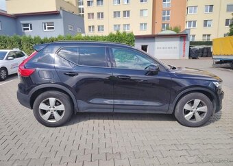 Volvo XC40 2.Oi T4 140KW,MOMENTUM,LED,AUT benzín automat - 6