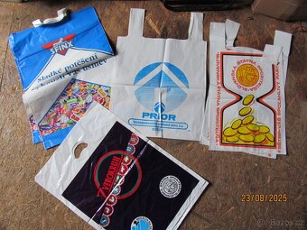 plastové tašky pro sběratele - 6