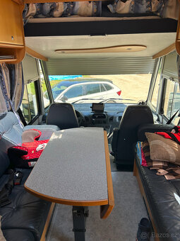 OBYTNÉ AUTO CONCORDE CHARISMA 850L - MERCEDES - 6