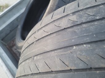 Prodám 4ks letní gumy 235/45/r20 aj po 2ks - 6