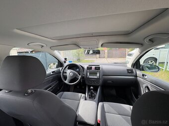 VOLKSWAGEN GOLF V - 6