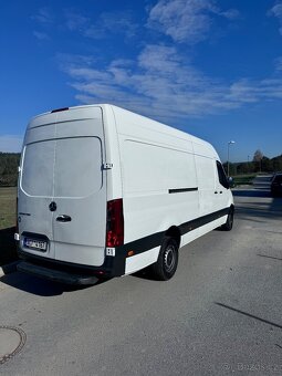 Mercedes-Benz Sprinter - 6