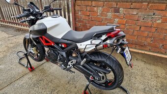 Prodám Aprilia Shiver 900 AKRAPOVIČ + kufry, odpočet DPH - 6