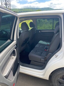 Vw Turan 1.6 tdi - 6