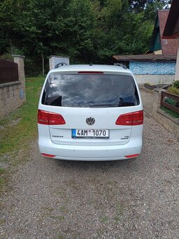 VW Touran TGI CNG r.v.2015 nové v CR, servisovano, 2.maj. - 6