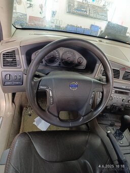 Volvo XC70 D5 120kw - 6