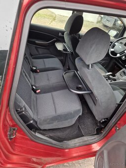 Nabízím Ford C-max 2,0tdci 100kw 2009 najeto 196… - 6
