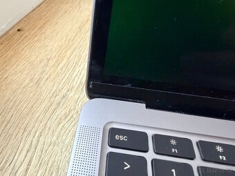 Macbook Air 2020 M1 - 16GB RAM / 256GB SSD - 6