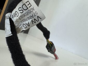 Elektrická vzpěra kufru Škoda Karoq levá + pravá - 6