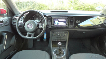 VW Beetle Sport 1.2Tsi,90kW.rok 2012. 136t km. - 6