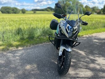 CF MOTO 650 MT - 6