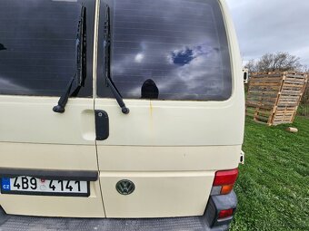 Volkswagen Caravelle T4 2,5TDi 75kW Long - 6