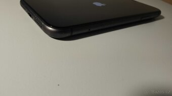 Apple iPhone 11 128GB, Black - 6
