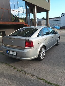 Opel Vectra 1.9 CDTi 16V GTS 110kw - 6