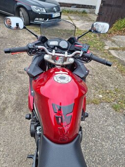 Yamaha XJ6 Diversion - 6