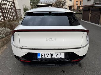 KIA EV6 77,4 kWh 170 kW Earth Pro Plus - 6