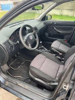 Volkswagen Golf IV 1.6 74 kW - 6