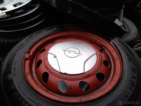 Zimní Barum 145 80 13 s diskem Opel Corsa - 6
