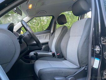 Škoda Roomster 1.4 16V 63kw 2009 - 6