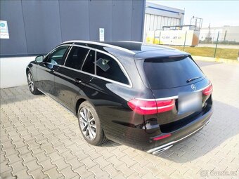 Mercedes-Benz Třídy E 2,0 Avantgarde E 220 d 4MATIC (2018) - 6