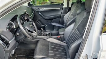 ŠKODA KAROQ 1.5 - 6