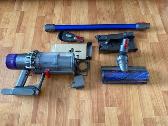 Dyson V11 Advanced, záruka - 6