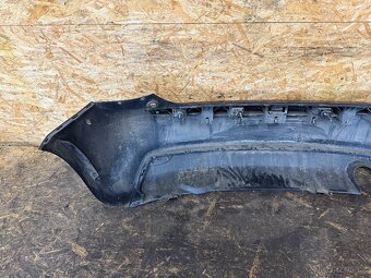 ZADNÍ NÁRAZNÍK AUDI A1 - 6