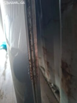 Stříbrná kapota VW Passat B6 - 6