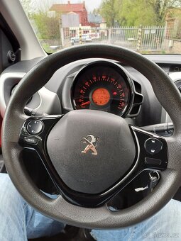 PEUGEOT 108 - 6