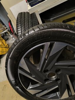 Alu kola Hyundai i20 5x114,3 r16 Originál, pneu Michelin 98% - 6