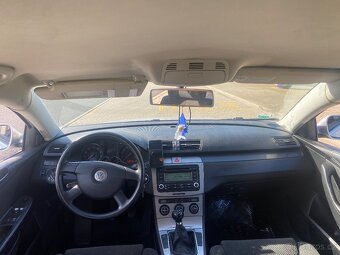Prodám Passat b6 2.0 fsi 110 kW - 6