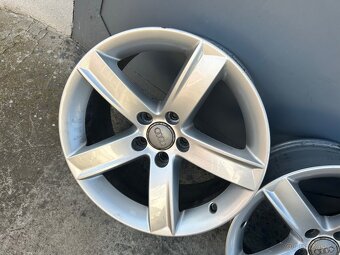Originální alu kola Audi A5/S5 R17 5x112 - 6