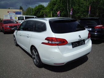 Peugeot 308SW 2.0HDi 110kw(150h) r.v.8/2017 - 6