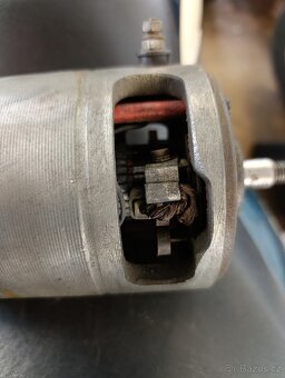 VW Brouk dynamo 12v - 6